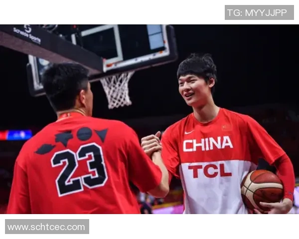 王哲林领衔中国男篮新篇章展现实力与团队精神的崛起之路